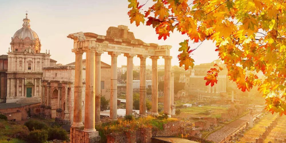 Top 4 Reasons To Visit Italy in The Fall